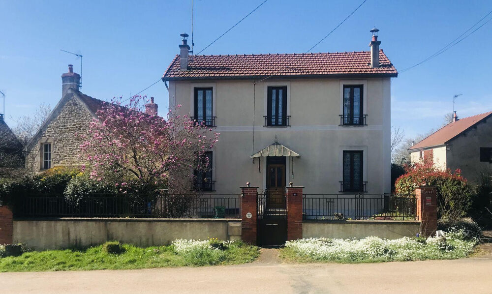 Location Maison Maison de 120m2, 5 pièces avec terrasse et garage Saint-malo-en-donziois
