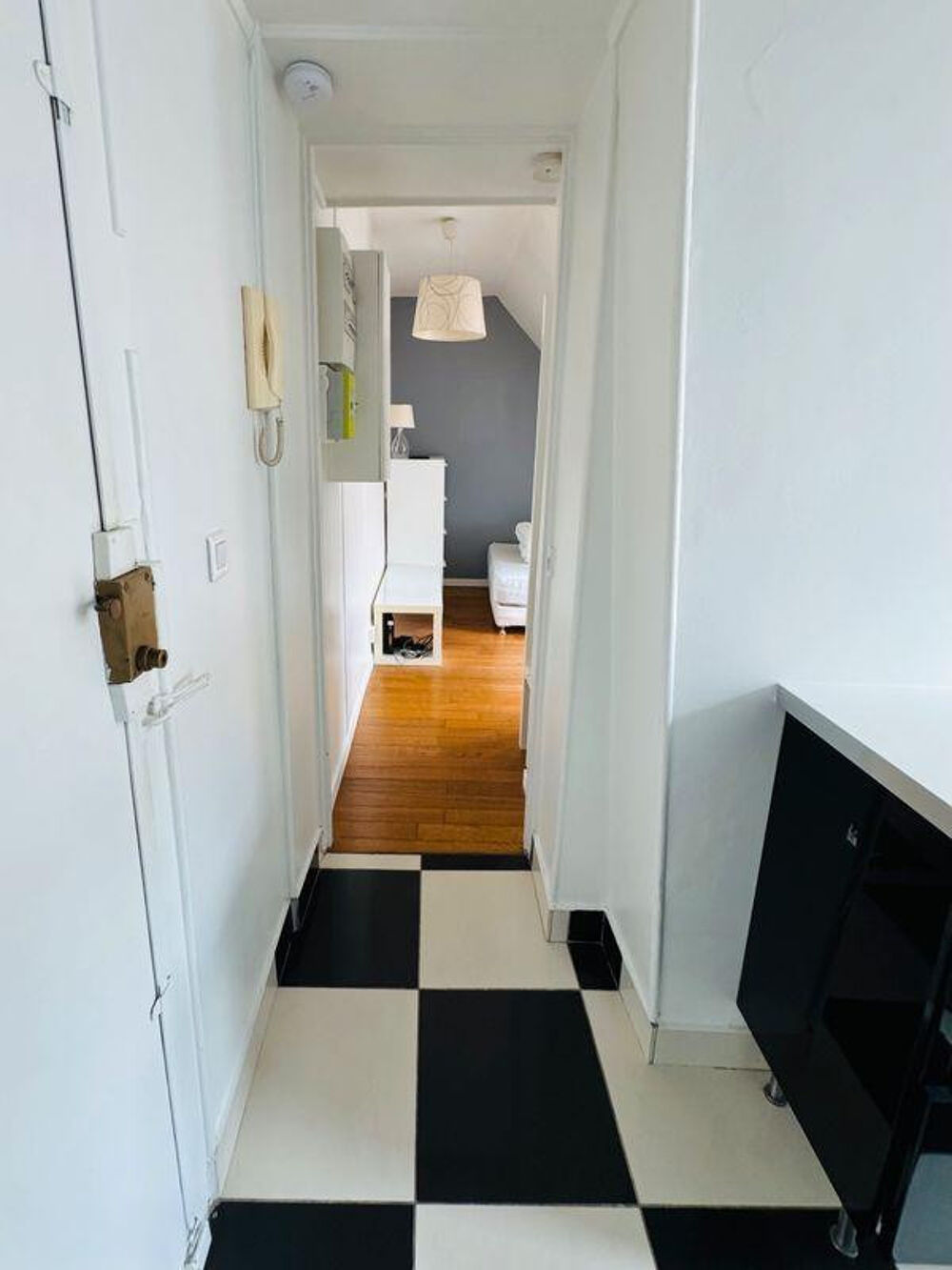 Location Appartement Loue joli studio Paris 6ème Paris 6