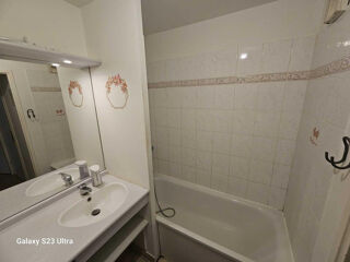  Appartement à louer 2 pièces 42 m²