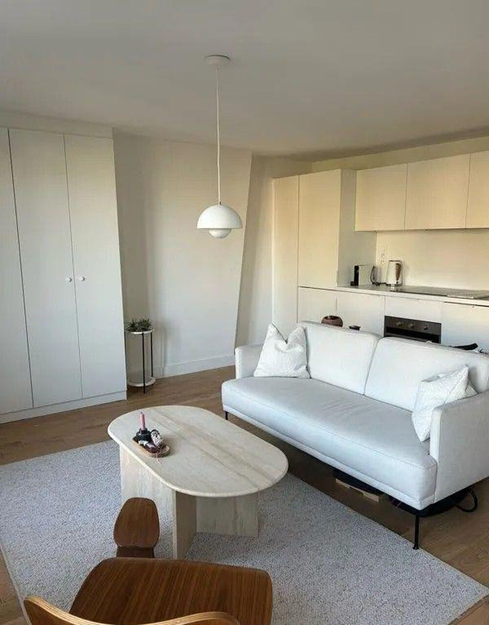 Location Appartement Superbe 2P meublé 34m² rénové et sans vis a vis Paris 15