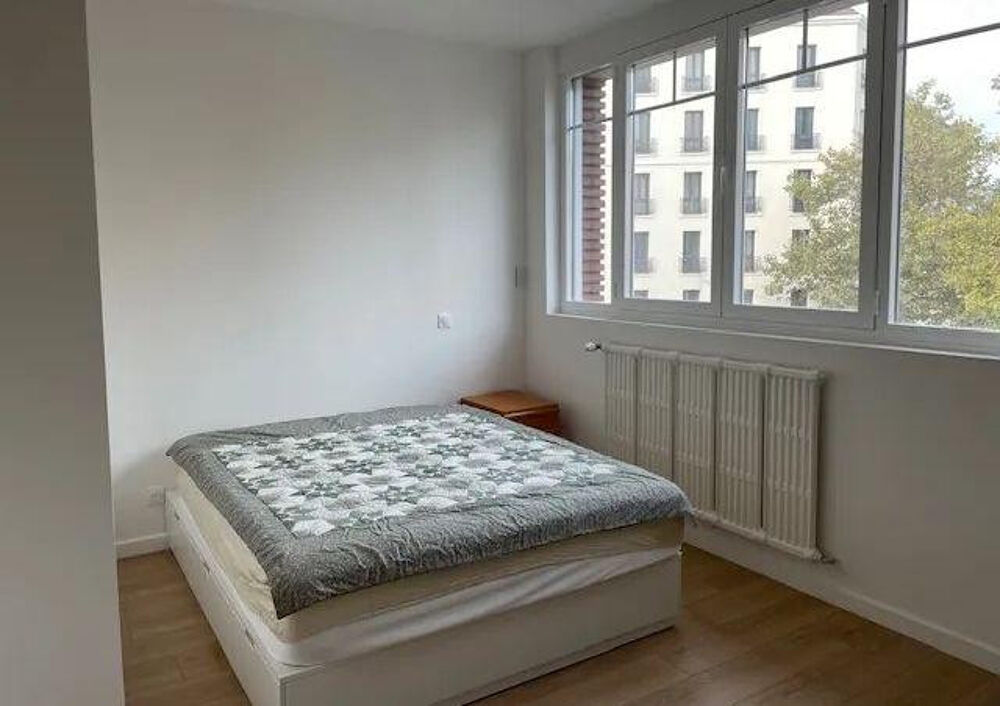 Location Appartement Beau 2P meublé 52m² rénové avec toit terrasse 60m² Aubervilliers
