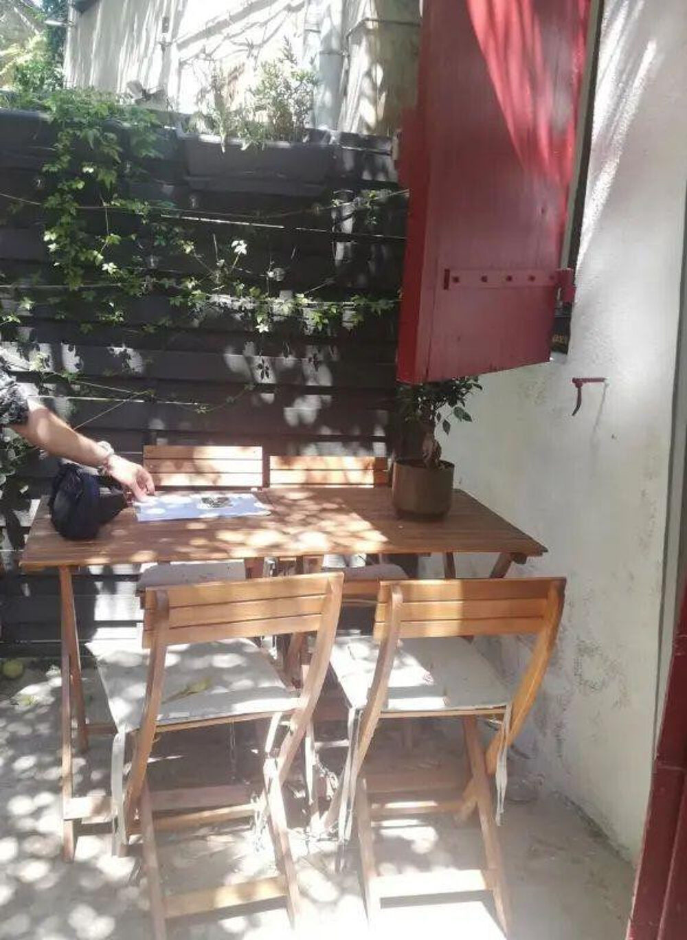 Location Appartement Charmant studio - Balcon, terrasse et jardin Marseille 3