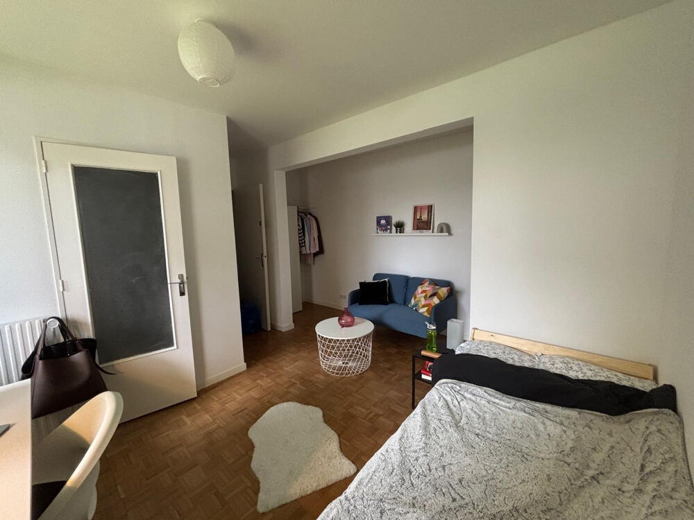 Location Appartement Chambre meublée dans colocation de 3 chambres Nantes