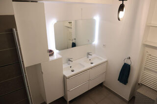  Appartement à louer 2 pièces 47 m²