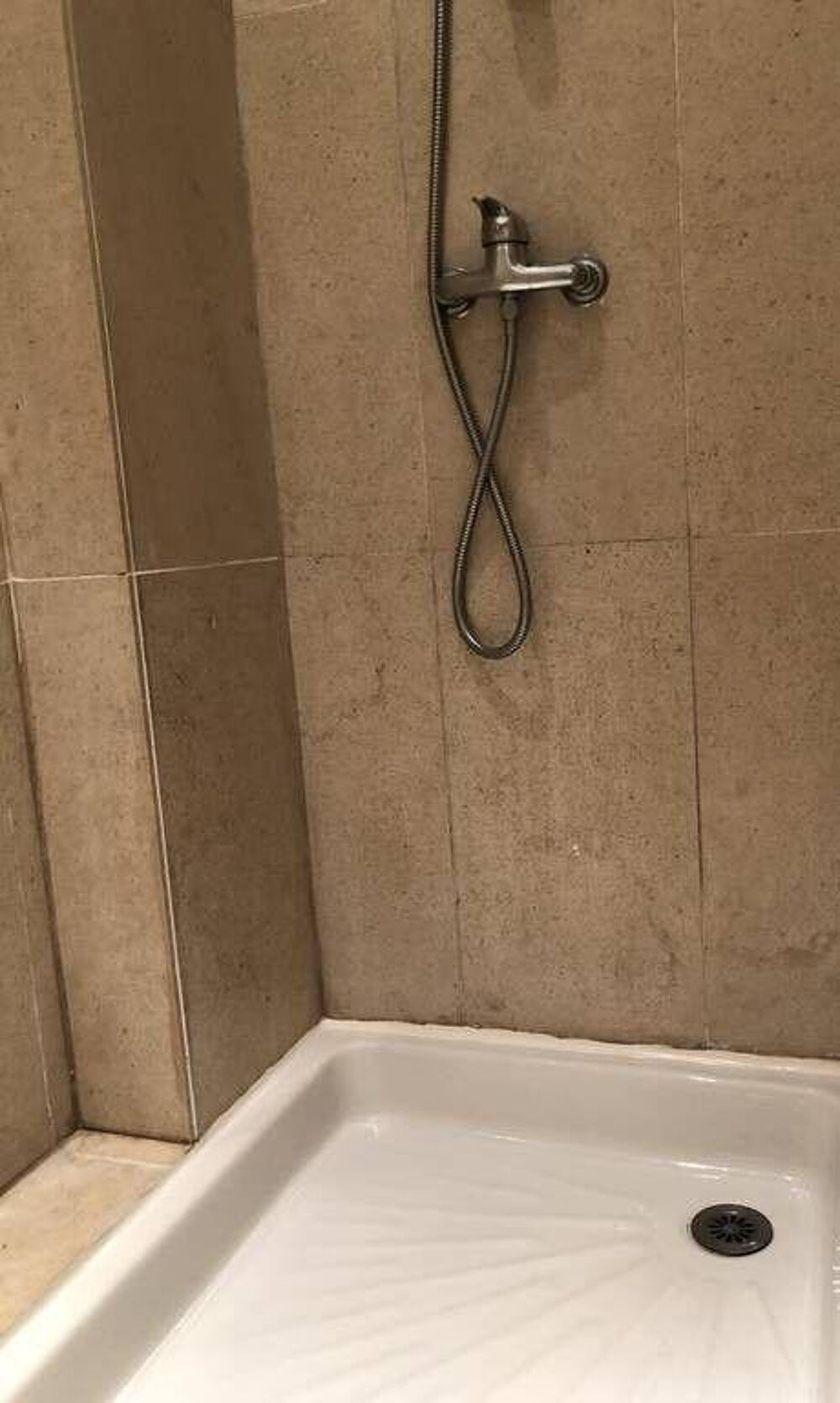 Location Appartement Beau T2 de 43m² avec balcon remis à neuf Bordeaux