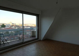  Appartement à louer 3 pièces 63 m²