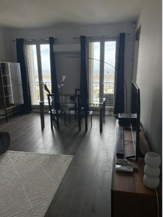  Appartement à louer 1 pièce 72 m²
