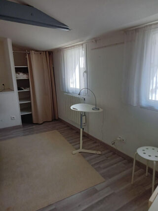  Appartement à louer 1 pièce 23 m²