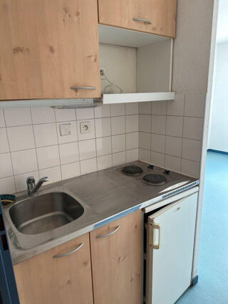  Appartement à louer 1 pièce 20 m²