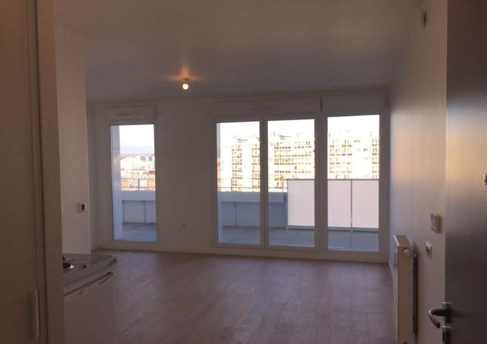 Location Appartement Studio à louer à Issy les Moulineaux Versailles