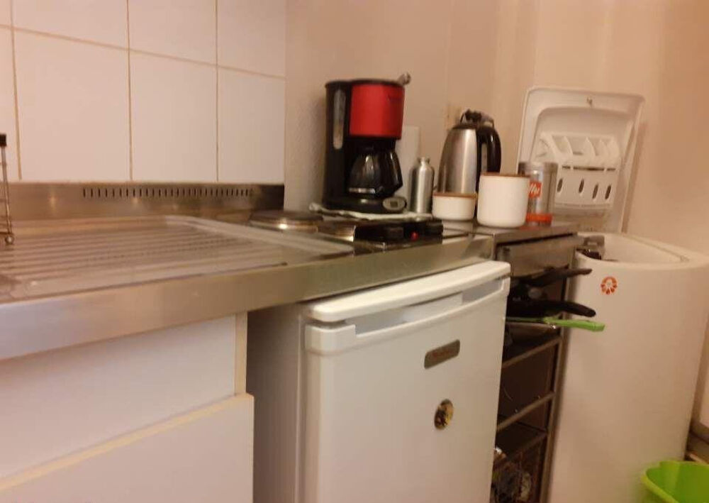 Location Appartement 2 pièces Mairie du 18ème Paris 18
