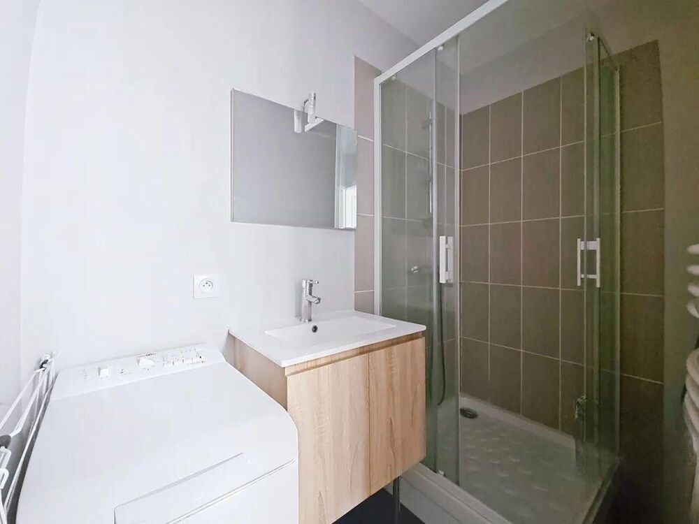 Location Appartement Beau studio 18m2 refait à neuf Bordeaux