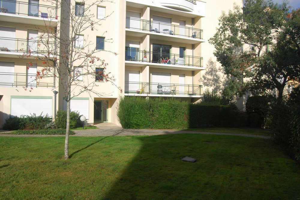 Location Appartement 2 pièces - 30m2 - Récent - Calme - Parking Rennes
