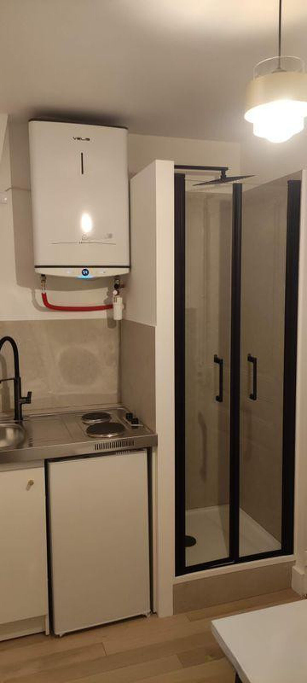 Location Appartement Charmante studette totalement rénovée – Paris 17e Paris 17