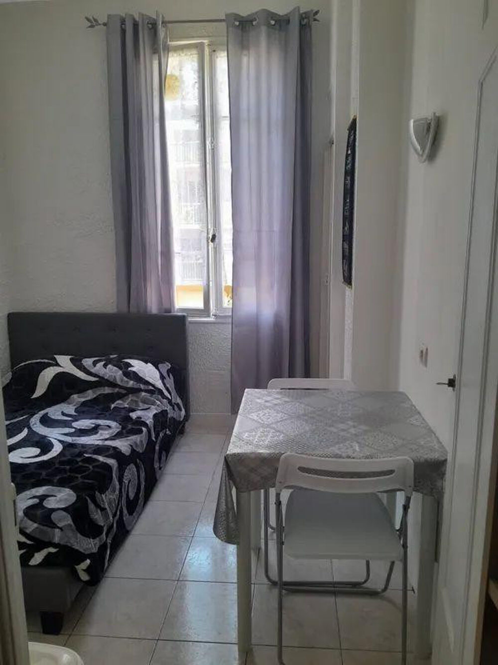 Location Appartement Studio meublé - Proche centre ville Nice Nice