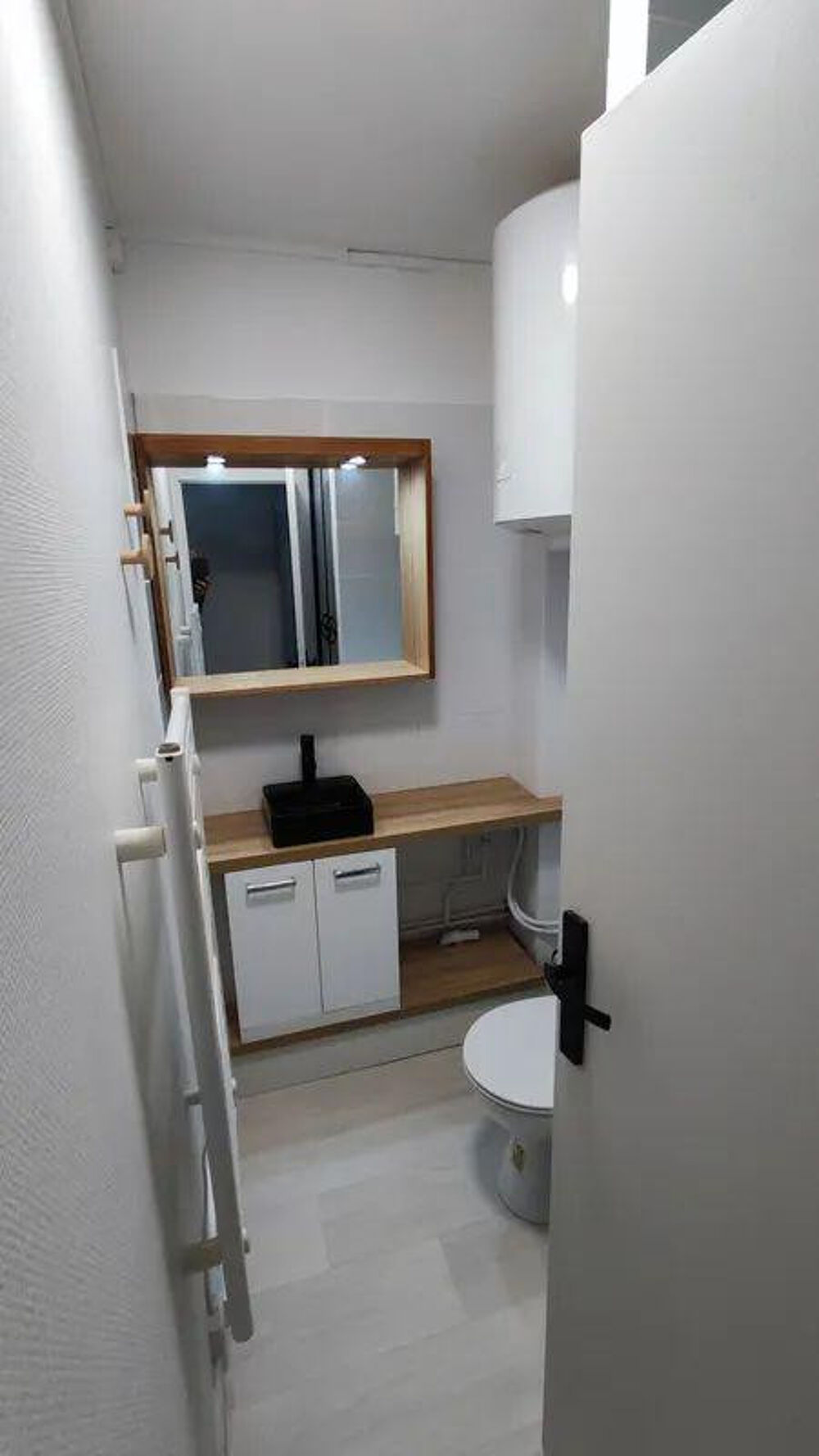 Location Appartement Beau studio meublé 19m2 refait à neuf et isolé Grenoble