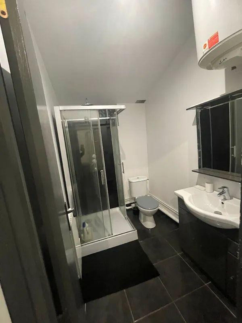Location Appartement Maisonnette meublé 2P 38m² +parking et terrasse Corbeil-essonnes