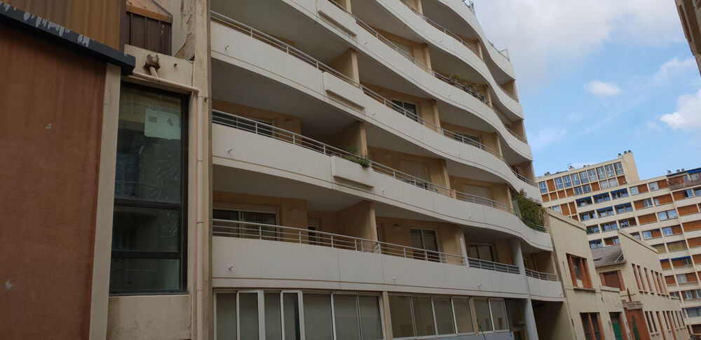 Location Appartement Beau T2 meublé avec parking Marseille 5ème Marseille 5