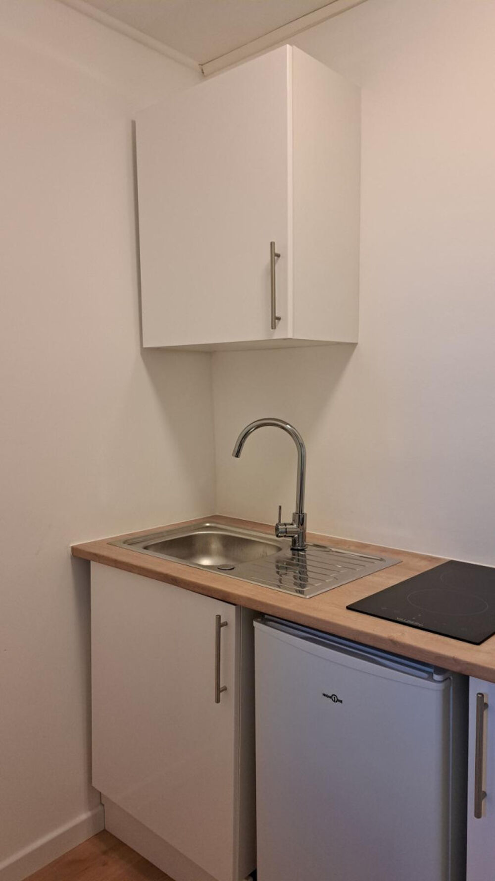 Location Appartement ? Studio meublé tout confort –avec balcon  ? Strasbourg