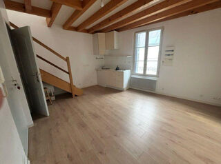  Appartement à louer 2 pièces 28 m²