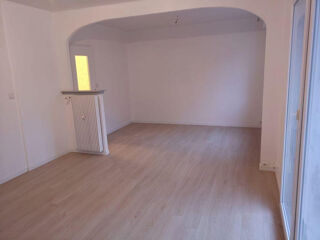  Appartement � louer 4 pi�ces 74 m�