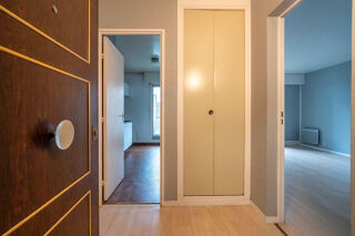  Appartement à louer 2 pièces 46 m²