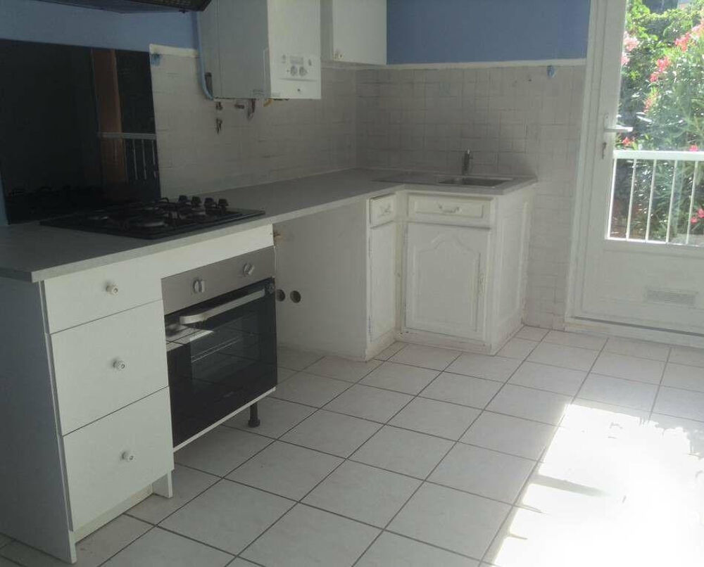 Location Appartement Appartement 2 pièces 50 m² à Aix-En-Provence Aix-en-provence
