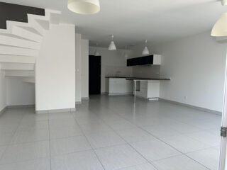  Appartement à louer 3 pièces 70 m²