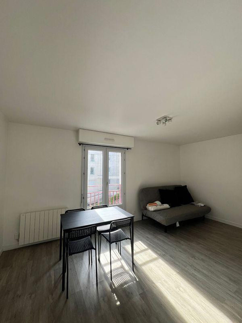 Location Appartement Beau 2P meublé 26m² Nantes Nantes