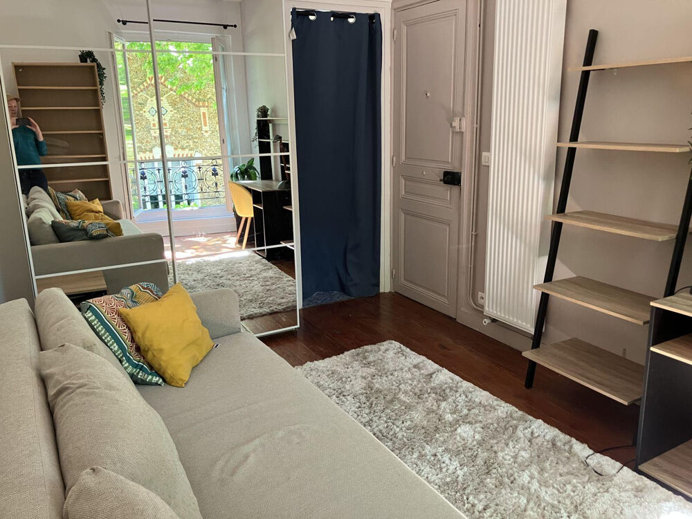 Location Appartement Studio au calme refait à neuf à 1 mn station RER A Rueil-malmaison