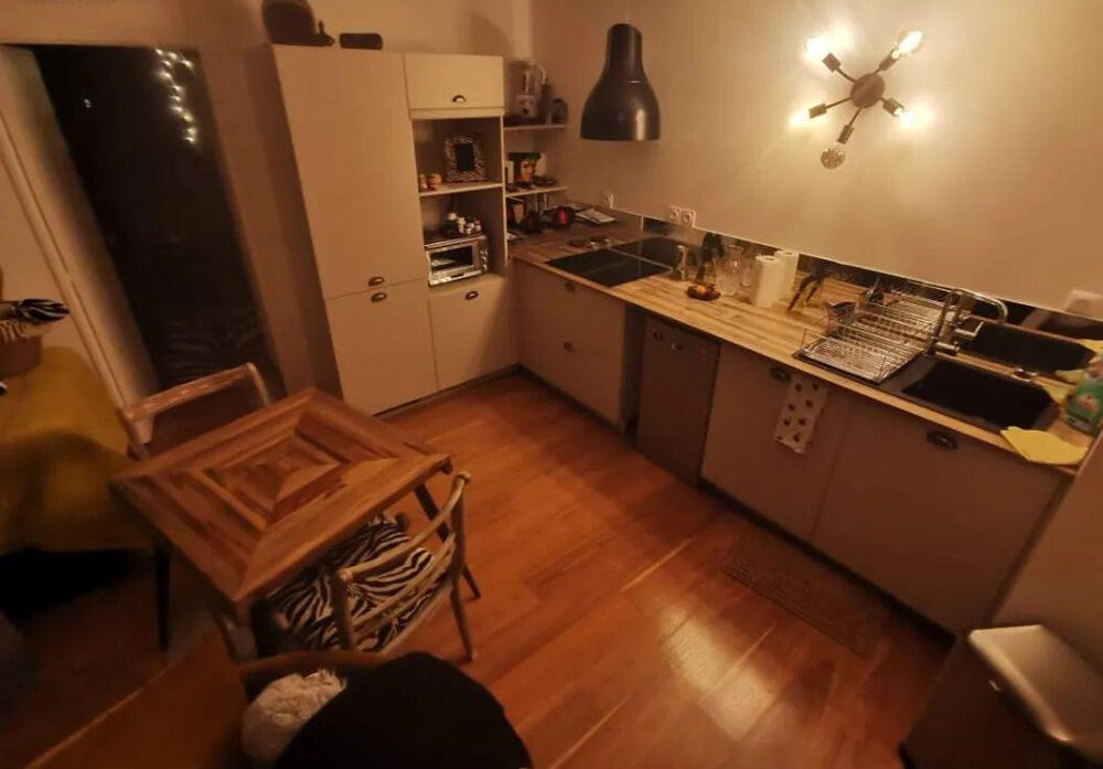 Location Appartement Beau 2P meublé 48m² location 3 mois renouvelable Marseille 7