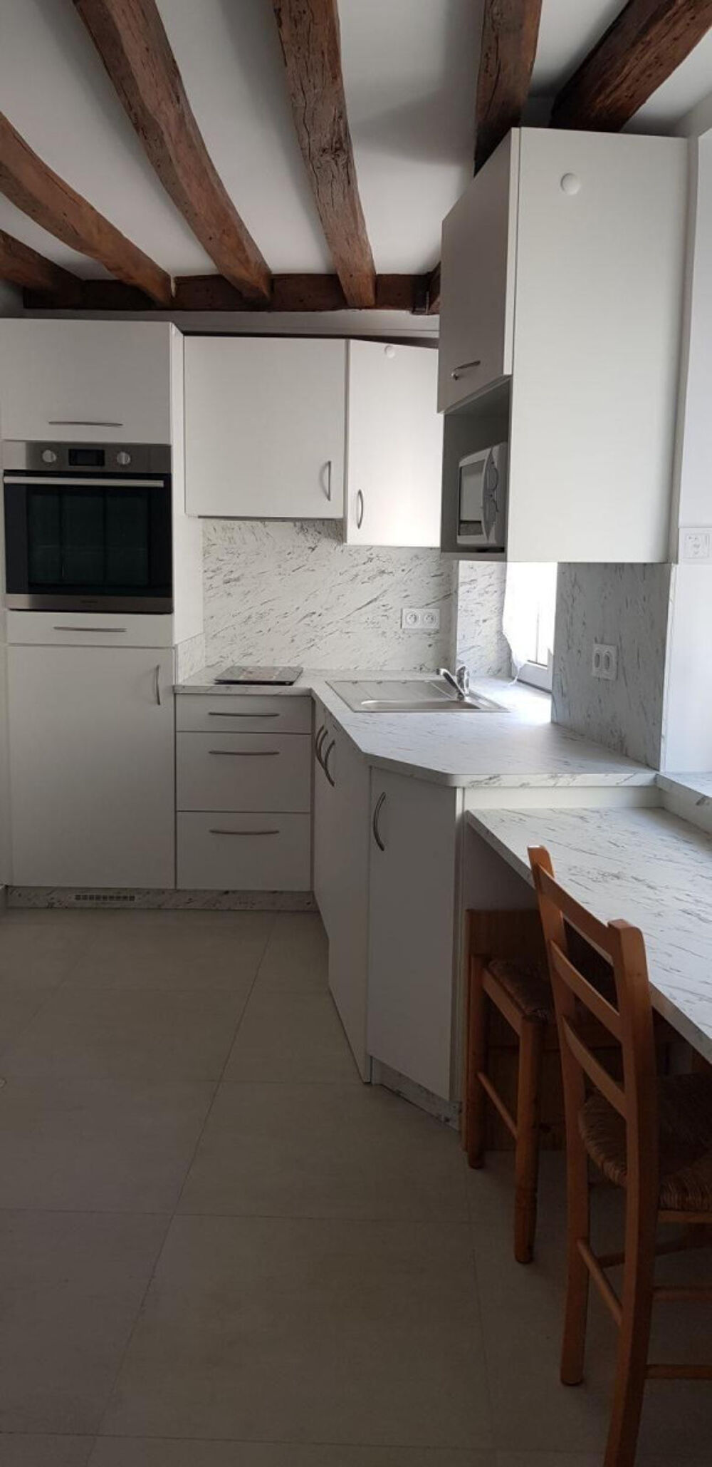 Location Appartement BEAU 2 PIECES A PARIS 9EME Paris 9