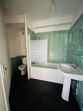  Appartement à louer 2 pièces 49 m²