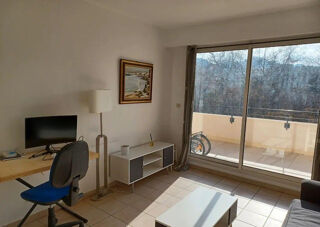  Appartement à louer 2 pièces 31 m²