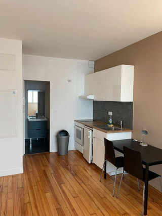  Appartement à louer 1 pièce 20 m²