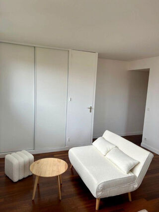  Appartement à louer 1 pièce 31 m²