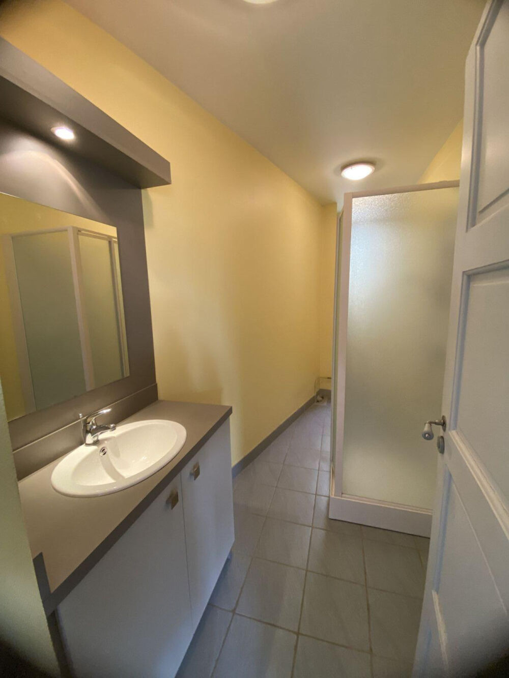Location Appartement Grand T2 lumineux au calme Clermont-ferrand