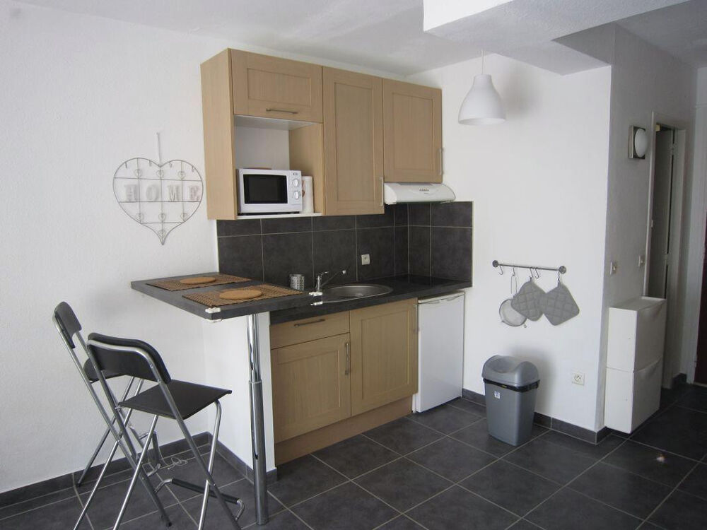 Location Appartement Agreable studio meublé 24m2 Montpellier