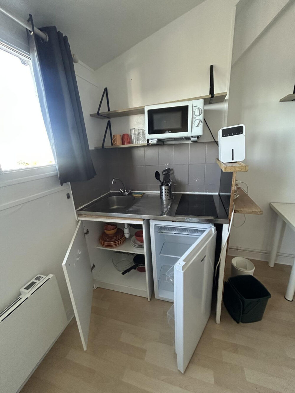 Location Appartement Studio meublé fonctionnel 15m² proche fac de droit Rennes