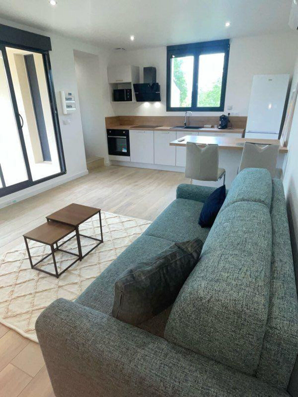 Location Appartement Studio neuf climatisé avec terrasse Aix-en-provence