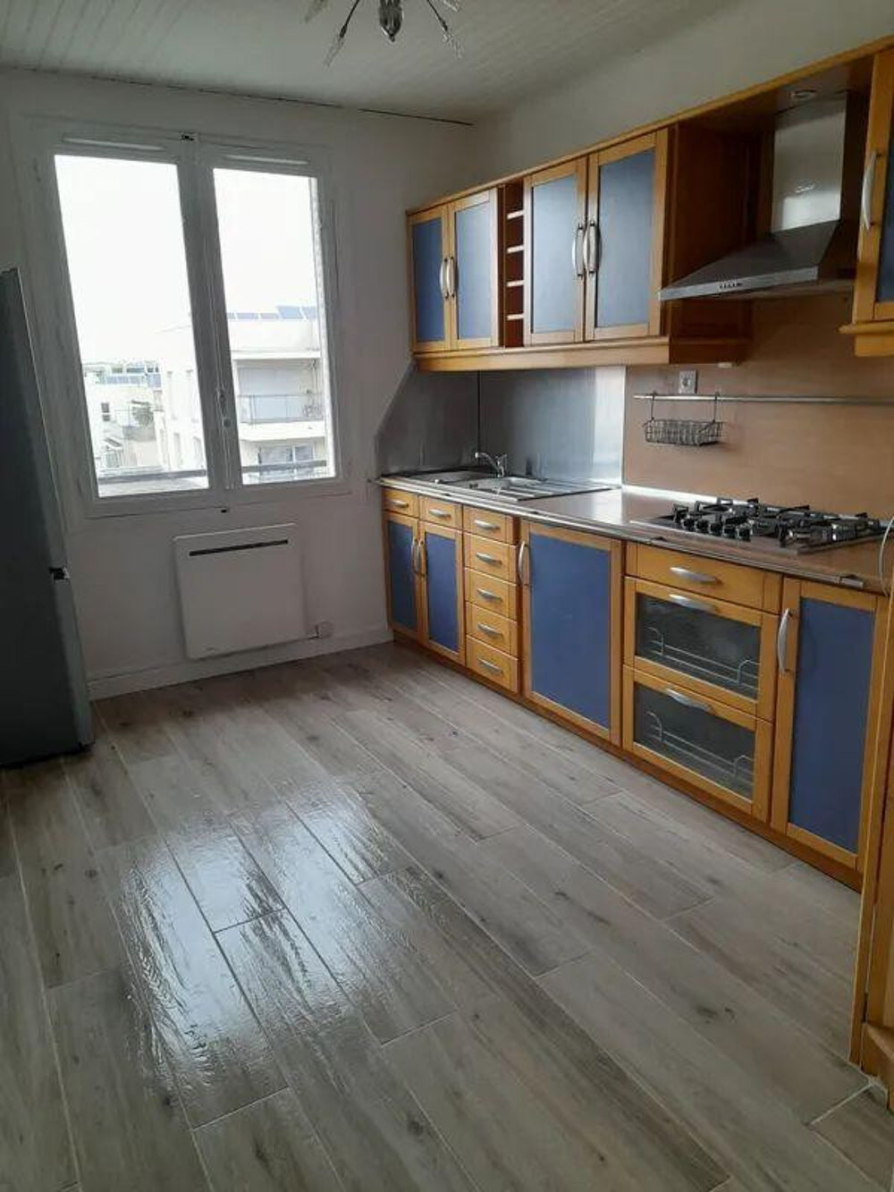 Location Appartement Beau T3 70 m² dernier étage quartier Poudrette Villeurbanne