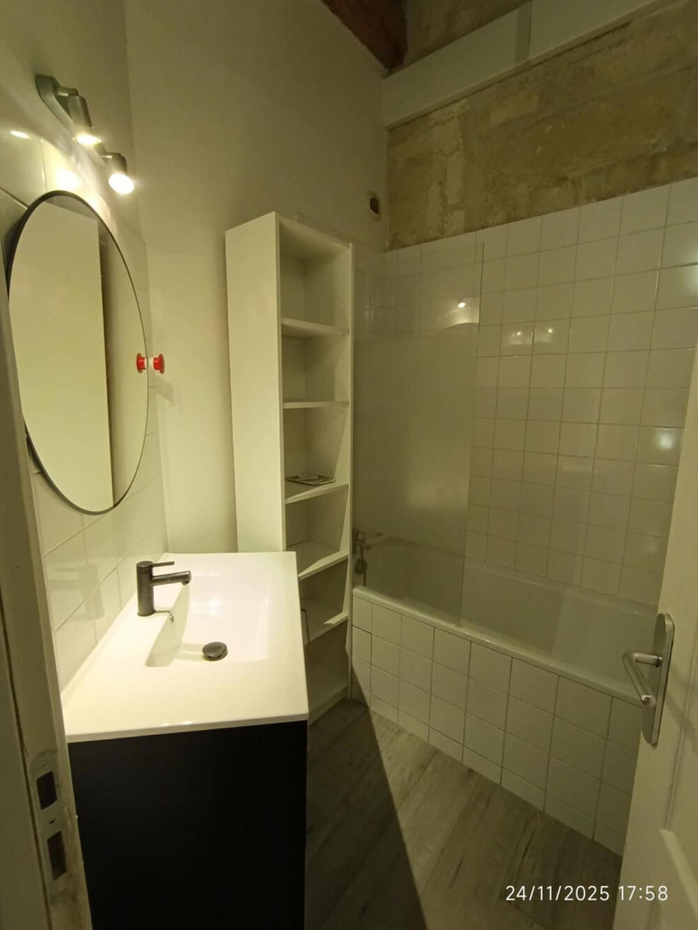 Location Appartement Charmant Meublé T3  duplex Beaucaire Beaucaire