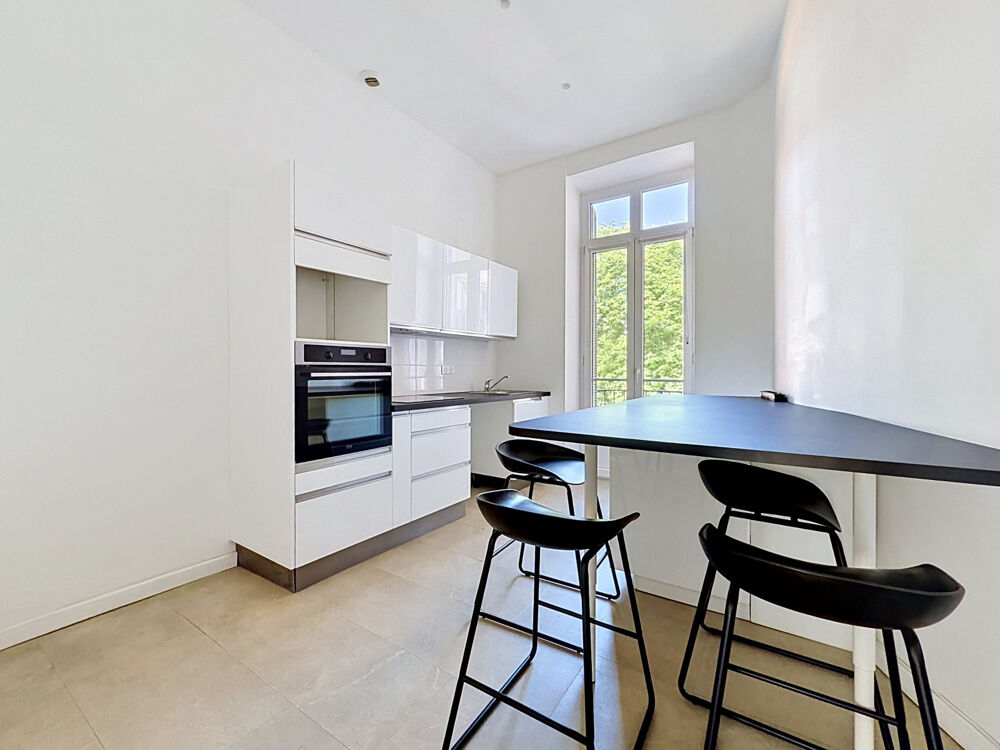 Appartement - 4 pièces - 141.0 m²