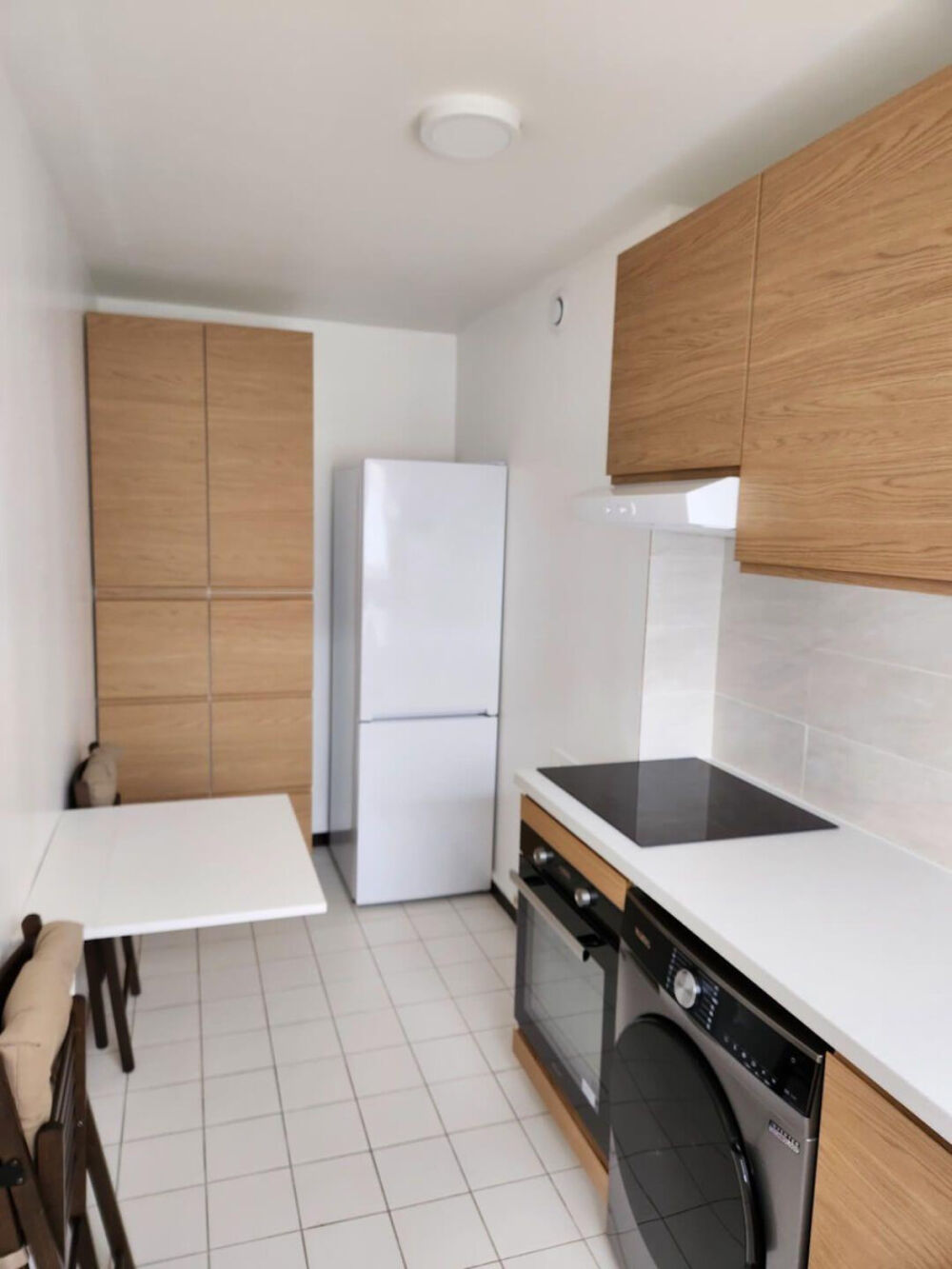 Location Appartement Beau studio meublé 32m² Paris 20