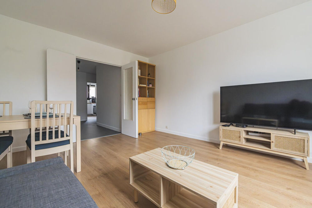 Location Appartement Apparemment en colocation 4 chambres Reims centre Reims