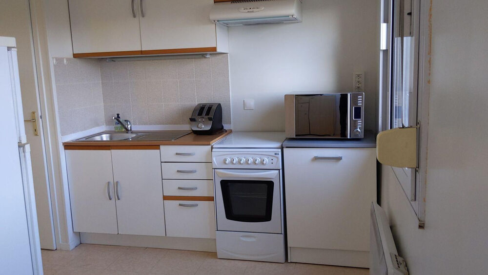 Location Appartement Loue T2 meublé avec parking privé Reims