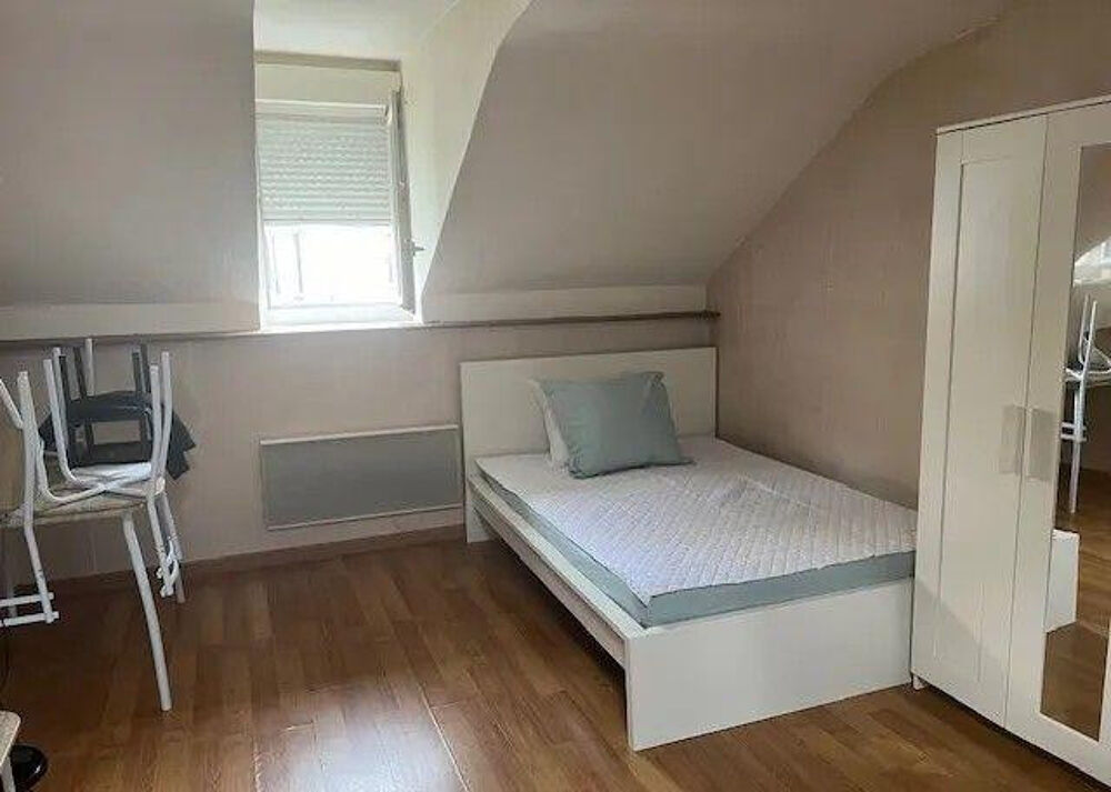 Location Appartement Beau T1 meublé 24 m² en bon état Nantes