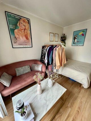  Appartement à louer 1 pièce 18 m²
