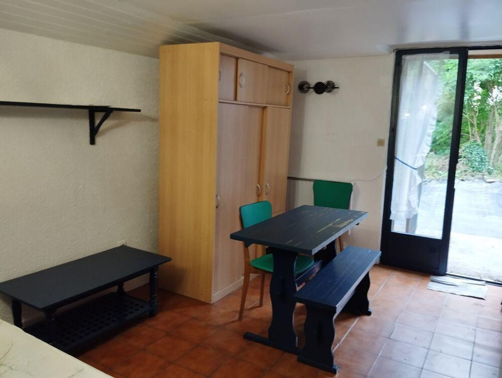 Location Appartement Loue chambre meublée sur Amiens Amiens