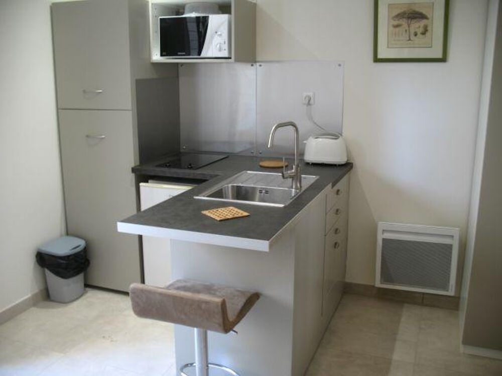 Location Appartement Studio coquet au calme avec terrasse Aix-en-provence